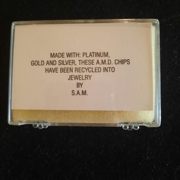 Cuff Links Tie Tac made with  Recycled A.M.D. Chips - Picture 5 of 5